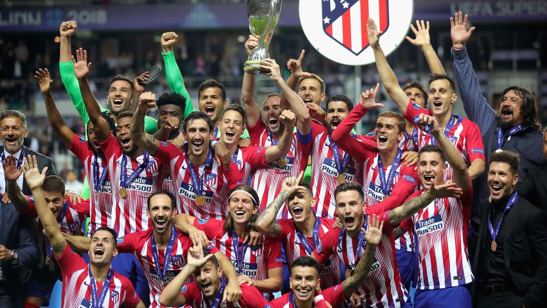 官方：多特与34岁第二门将亚历山大-迈尔续约至2027年（多特官宣：34岁替补门将亚历山大-迈尔续约，合同至2027年）