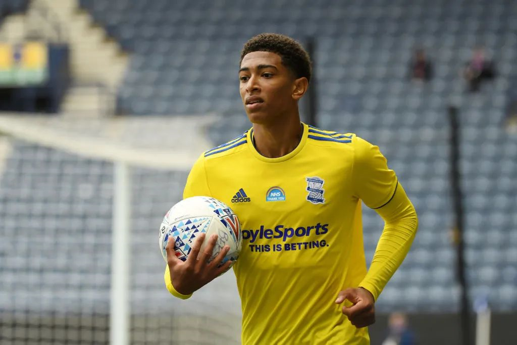 U15联赛15天内踢7场，英超代表：这种踢法，风险大于回报（U15联赛两周踢7场，英超代表：风险胜于收益）