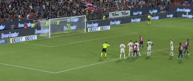 巧了，恰尔汗奥卢上次和这次罚丢点球都在意甲第12轮第74分钟